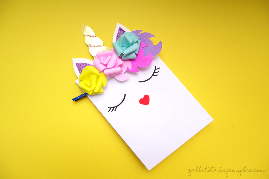 Progreso avance Persona con experiencia Cómo hacer una bolsa de papel – decorado como unicornio. | Galletita de  Jengibre